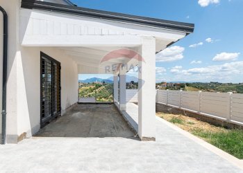 Terrazza - Appartamento Via Carlo Cattaneo
 
1, Monterotondo - foto 3