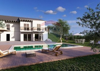 Piscina - Appartamento Via Carlo Cattaneo
 
1, Monterotondo - foto 1