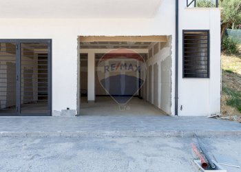 Parcheggio - Appartamento Via Carlo Cattaneo
 
1, Monterotondo - foto 32