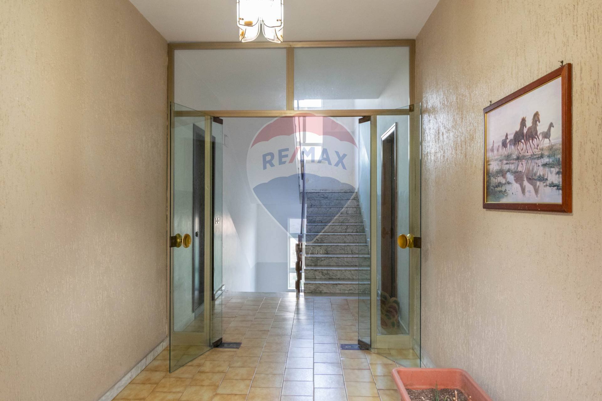 Hall / corridoio - Quadrilocale Viale Carmine Caruso
 
10, Motta Sant'Anastasia - foto 3