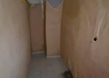 Scale - Casa semi indipendente via Circunvallazione
 
38, Paterno - foto 4