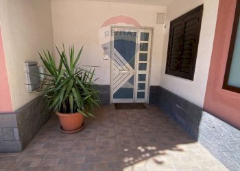 Terrazza - Appartamento giovanni guglielmino
 
42, Tremestieri Etneo - foto 5