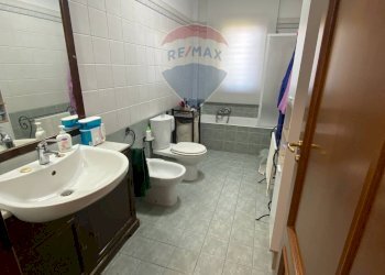 Bagno - Appartamento giovanni guglielmino
 
42, Tremestieri Etneo - foto 22