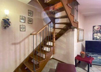 Scale - Appartamento giovanni guglielmino
 
42, Tremestieri Etneo - foto 24