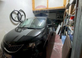 Parcheggio - Appartamento giovanni guglielmino
 
42, Tremestieri Etneo - foto 32