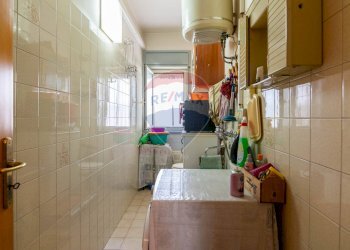 Bagno - Appartamento via antonello da messina
 
2, Lentini - foto 13