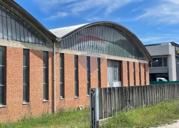 Edificio all\'aperto - Capannone Fano - foto 1