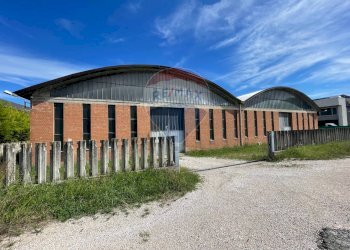 Casa all\'aperto - Capannone Fano - foto 2