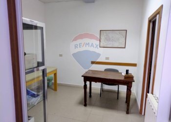 Camera / camera da letto - Ufficio VIA AURELIO SAFFI
 
1, Fabriano - foto 5