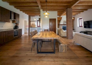 Sala da pranzo - Casa semi indipendente Via serra
 
48, San Marcello - foto 23