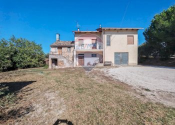 Casa all\'aperto - Casa indipendente CONTRADA FONTEROSA
 
6, Montelupone - foto 4