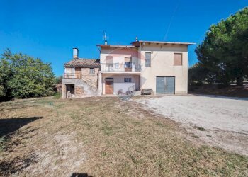 Casa all\'aperto - Casa indipendente CONTRADA FONTEROSA
 
6, Montelupone - foto 2