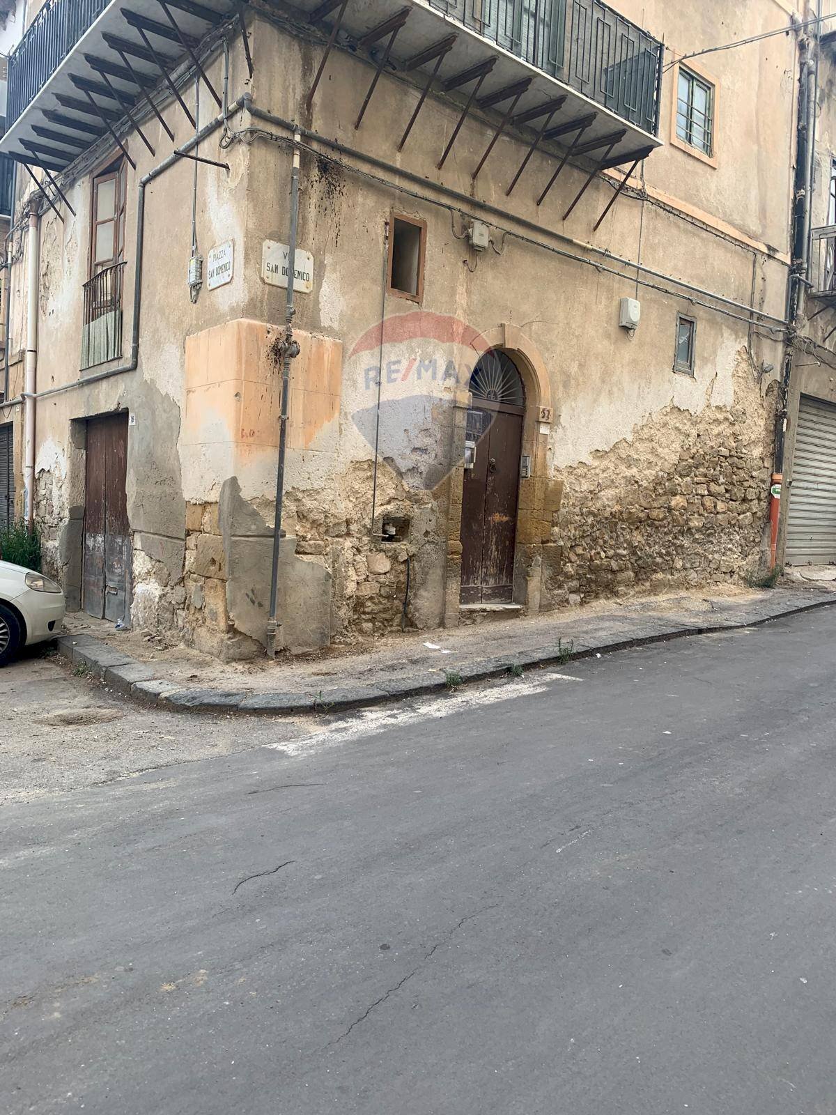 Edificio all\'aperto - Bilocale Via San Domenico
 
53, Caltanissetta - foto 2