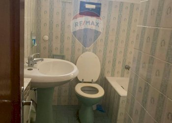 Bagno - Bilocale Via San Domenico
 
53, Caltanissetta - foto 5