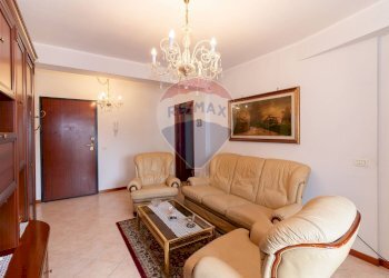 Soggiorno - Appartamento Via Antonino corsaro
 
9, Camporotondo Etneo - foto 8