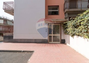 Terrazza - Appartamento Via Antonino corsaro
 
9, Camporotondo Etneo - foto 28