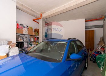 Parcheggio - Appartamento Via Antonino corsaro
 
9, Camporotondo Etneo - foto 31