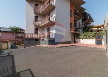 Edificio all\'aperto - Appartamento Via Antonino corsaro
 
9, Camporotondo Etneo - foto 33