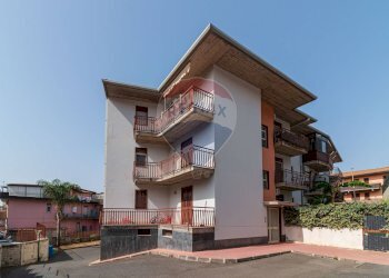 Edificio all\'aperto - Appartamento Via Antonino corsaro
 
9, Camporotondo Etneo - foto 34