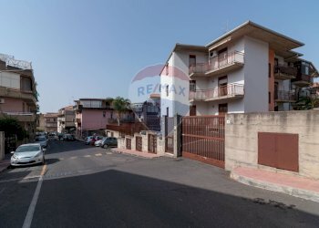 Edificio all\'aperto - Appartamento Via Antonino corsaro
 
9, Camporotondo Etneo - foto 36