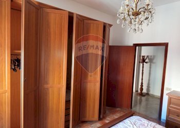 Camera / camera da letto - Four-room apartment Piombino - photo 14