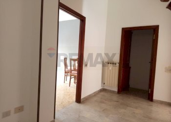 Hall / corridoio - Four-room apartment Piombino - photo 24
