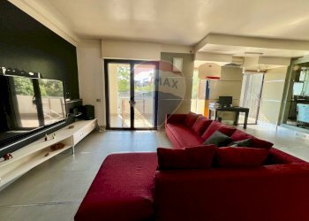 Soggiorno - Villa Bifamiliare Antonio Marino
 
61, Caserta - foto 4