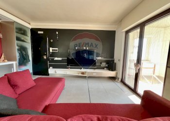 Soggiorno - Villa Bifamiliare Antonio Marino
 
61, Caserta - foto 9