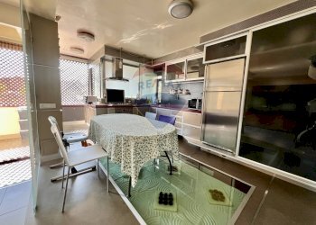 Sala da pranzo - Villa Bifamiliare Antonio Marino
 
61, Caserta - foto 13