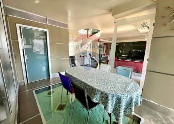 Sala da pranzo - Villa Bifamiliare Antonio Marino
 
61, Caserta - foto 19