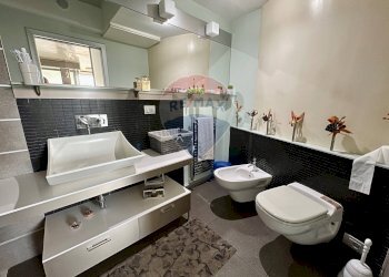 Bagno - Villa Bifamiliare Antonio Marino
 
61, Caserta - foto 22