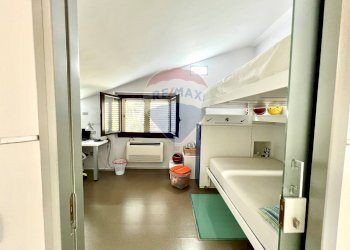 Camera / camera da letto - Villa Bifamiliare Antonio Marino
 
61, Caserta - foto 38