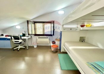 Camera / camera da letto - Villa Bifamiliare Antonio Marino
 
61, Caserta - foto 39