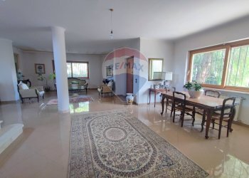 Sala da pranzo - Villa Località Feroni
 
snc, Sessa Aurunca - foto 6