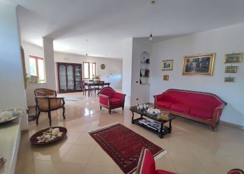 Sala da pranzo - Villa Località Feroni
 
snc, Sessa Aurunca - foto 9