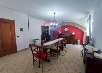 Sala da pranzo - Villa Località Feroni
 
snc, Sessa Aurunca - foto 53
