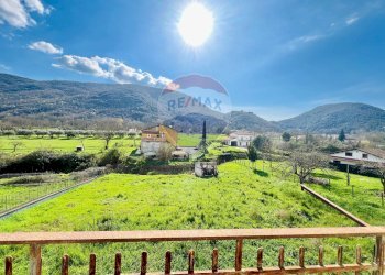 Foto 11 - Casa indipendente Via Contra Volturno
 
12, Baia e Latina - foto 11