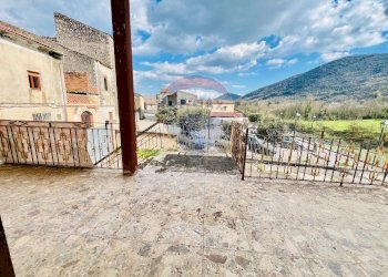 Foto 15 - Casa indipendente Via Contra Volturno
 
12, Baia e Latina - foto 15