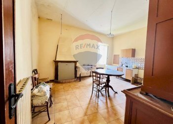 Foto 35 - Casa indipendente Via Contra Volturno
 
12, Baia e Latina - foto 35