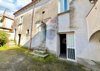 Foto 43 - Casa indipendente Via Contra Volturno
 
12, Baia e Latina - foto 43