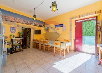 Sala da pranzo - Rustico strada provinciale 75
 
sn, Teramo - foto 5