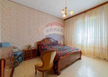 Camera / camera da letto - Rustico strada provinciale 75
 
sn, Teramo - foto 15