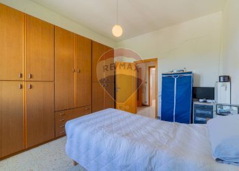 Camera / camera da letto - Rustico strada provinciale 75
 
sn, Teramo - foto 27