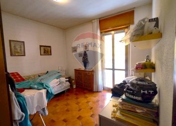 Camera / camera da letto - Stabile - Palazzo Via San Giovannino
 
23, Pavia - foto 11