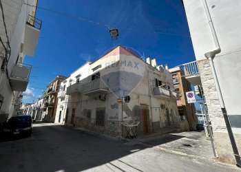 Edificio all\'aperto - Bilocale Via Trepiccioni
 
57, Vieste - foto 5