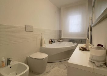 Foto 21 - Quadrilocale VIA DELEDDA
 
4/A, Montesilvano - foto 21