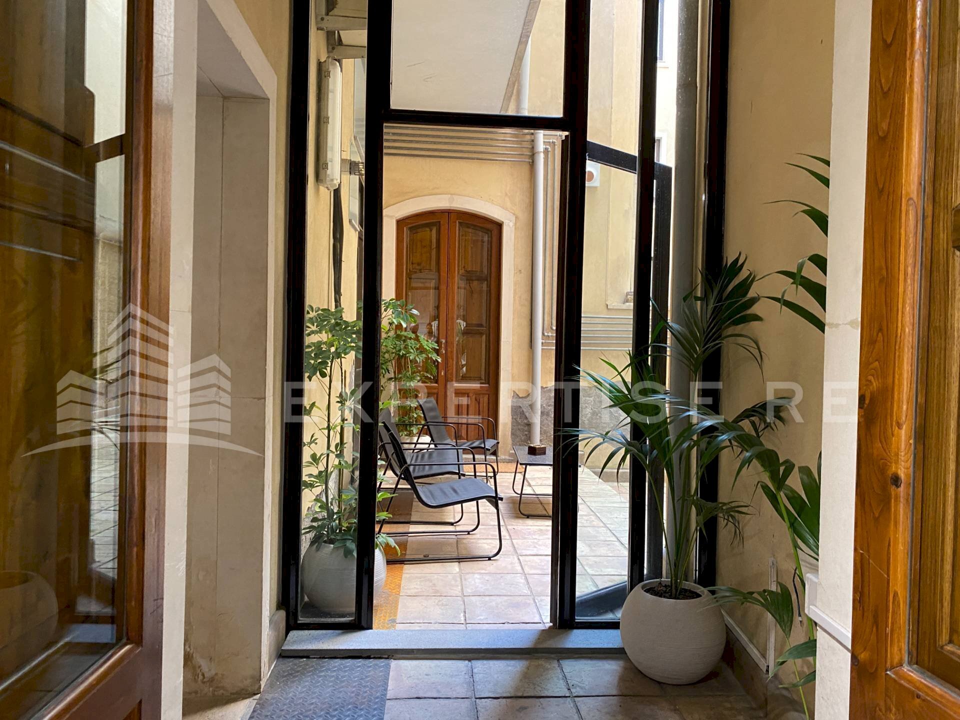 Foto 1 - Ufficio Via Oberdan
 
141, Catania - foto 1