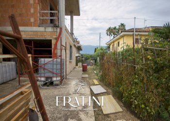 Foto 3 - Villa a Schiera Via Aprutina
 
94, Sant'Egidio alla Vibrata - foto 3