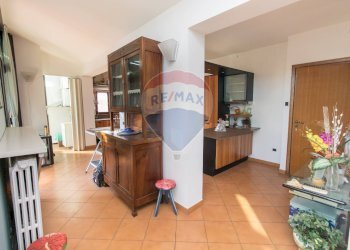 Hall / corridoio - Appartamento via francesco crispi
 
50, Teramo - foto 8