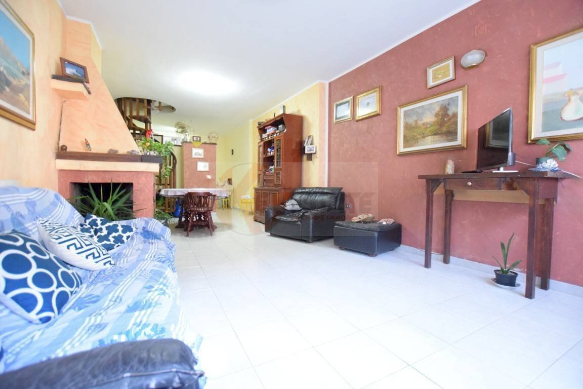 Foto 2 - Independent house via roma
 
67, Buggerru - photo 2